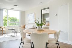 18 Uptown Drive 217, Markham, ON L3R 5M5