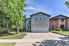 151 Old Surrey Lane, Richmond Hill, ON L4C 6R9