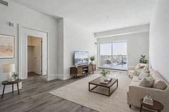 430 Essa Road 422, Barrie, ON L9J 0M1