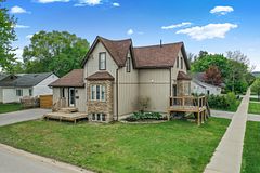 218 Fifth Street A&B, Collingwood, ON L9Y 1X6