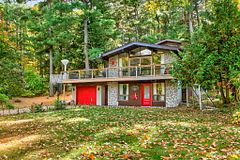 1950 Champlain Road, Tiny, ON L9M 0B6