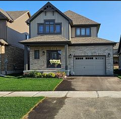 12 Mitchell Avenue, Collingwood, ON L9Y 5M3