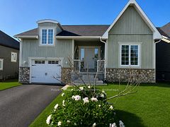 73 Findlay Drive, Collingwood, ON L9Y 0G6
