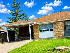 31 Daphne Crescent, Barrie, ON L4M 2Y7