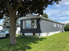 37 Berts Road, Midland, ON L4R 5B5