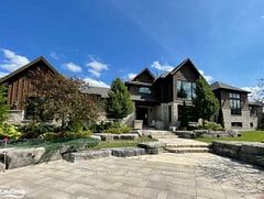 12 Windrose Valley Boulevard, Clearview, ON L9Y 0K2