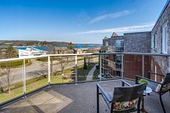 11 Beck Boulevard 404, Penetanguishene, ON L9M 2G1