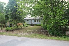 126 Woodward Drive, Tiny, ON L0L 2J0