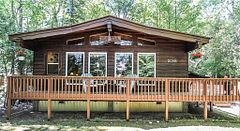236 Zoo Park Road, Wasaga Beach, ON L9Z 2P2