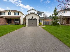90 Moon Drive, Barrie, ON L4N 7G9