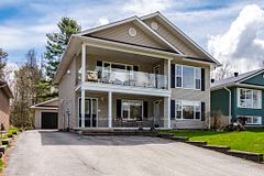 75 Hoyt Avenue, Tay, ON L0K 2A0