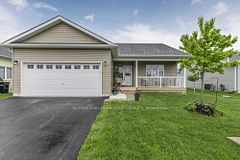 17 Sophie Lane S, Ramara, ON L3V 8J9