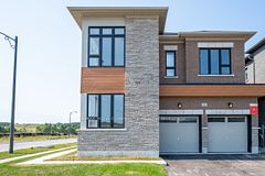 49 Periwinkle Road, Springwater, ON L9X 2C9