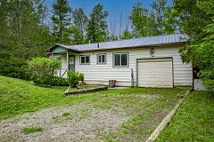 183 Paradise Avenue, Tay, ON L0K 1R0