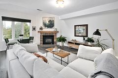 55 Trott Boulevard 114, Collingwood, ON L9Y 5B8