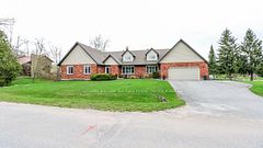 33 Elvyn Crescent, Oro-Medonte, ON L0L 2E0