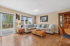 22 Hunter Avenue, Tay, ON L0K 2A0