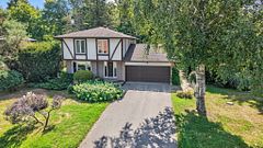 7 Maplecrest Road, Springwater, ON L9X 0P8