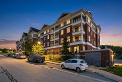 40 Horseshoe Boulevard 310, Oro-Medonte, ON L4M 4Y8