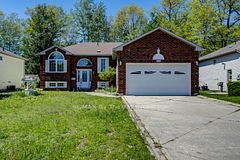 12 Silver Birch Avenue, Wasaga Beach, ON L9Z 1B7