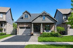 70 Plewes Drive, Collingwood, ON L9Y 3B7
