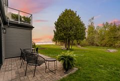 44 Trott Boulevard 7, Collingwood, ON L9Y 5B7