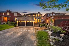 93 Taylor Drive, Barrie, ON L4N 8K3