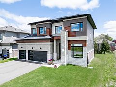 3731 Lakepoint Drive, Severn, ON L3V 6H3