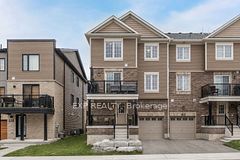 48 Hay Lane, Barrie, ON L9J 0T8