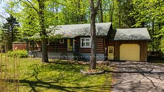 144 Trout Lane, Tiny, ON L9M 0J1
