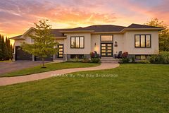 18 Maple Drive, Wasaga Beach, ON L9Z 0A7