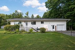 1034 Pine Grove Road, Penetanguishene, ON L9M 2B5