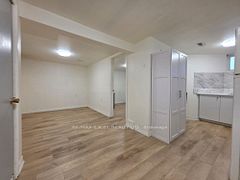 22 Northpark Road, Barrie, ON L4M 2J3