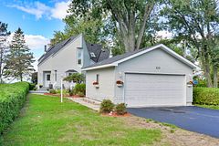 100 Lake Avenue, Ramara, ON L0K 1B0