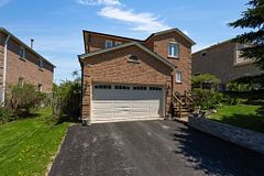 25 Cartwright Drive, Barrie, ON L4M 6E2