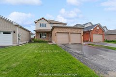 66 Leggott Avenue, Barrie, ON L4N 8B7