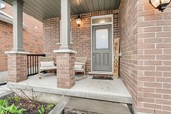 35 Booth Lane, Barrie, ON L4N 0S4