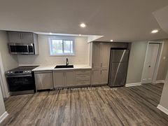 205 Cardinal Street Lower, Barrie, ON L4M 6G8