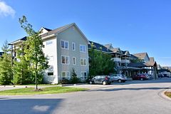 6 BRANDY LANE Drive 208, Collingwood, ON L9Y 0X4