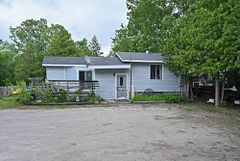 225 Park Street, Tay, ON L0K 2A0