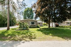 5 SE Golf Avenue E, Wasaga Beach, ON L9Z 1K2