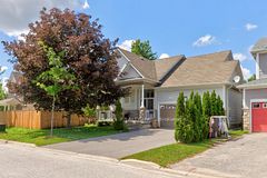 115 Succession Crescent, Barrie, ON L4M 7G6