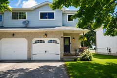 162 Ritchie Crescent, Springwater, ON L0L 1P0