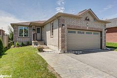 4 Ambler Bay N/A Upper, Barrie, ON L4M 7A4