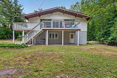 6 Brunelle Road, Tiny, ON L9M 0J2