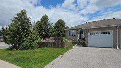 1 Violet Street, Barrie, ON L4N 9N1