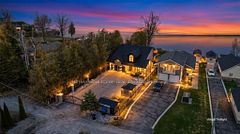 15 Palm Beach Road, Oro-Medonte, ON L0L 1T0