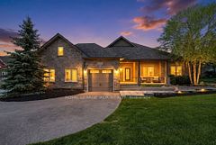 78 Glenhuron Drive, Springwater, ON L9X 0V4