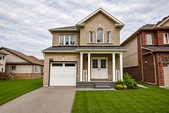 208 Diana Drive, Orillia, ON L3V 8J8