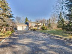 71 61st Street S, Wasaga Beach, ON L9Z 2Z3